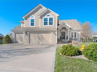 1507 Ensley Cir, Raymore, MO 64083