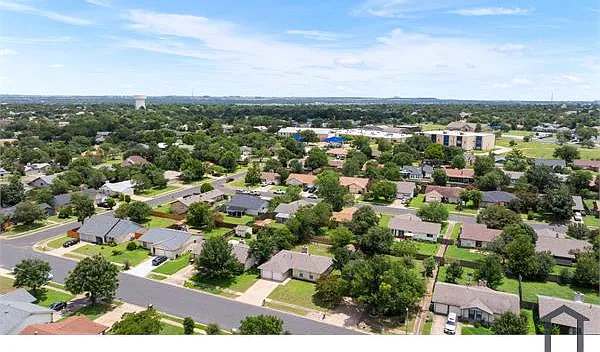 3915 Hillside Dr — Photo 23