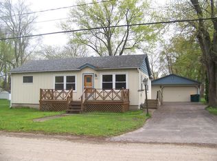 W863 Geranium Rd, Genoa City, WI 53128