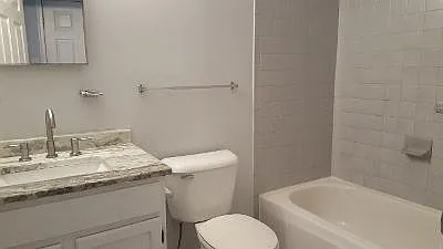 1617 Christian St #2 — Photo 19