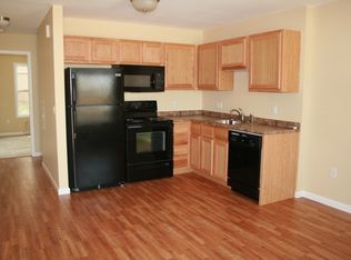 1028 Avery St, Parkersburg, WV 26101