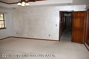 1st image of 7301 Lynnlee Cir