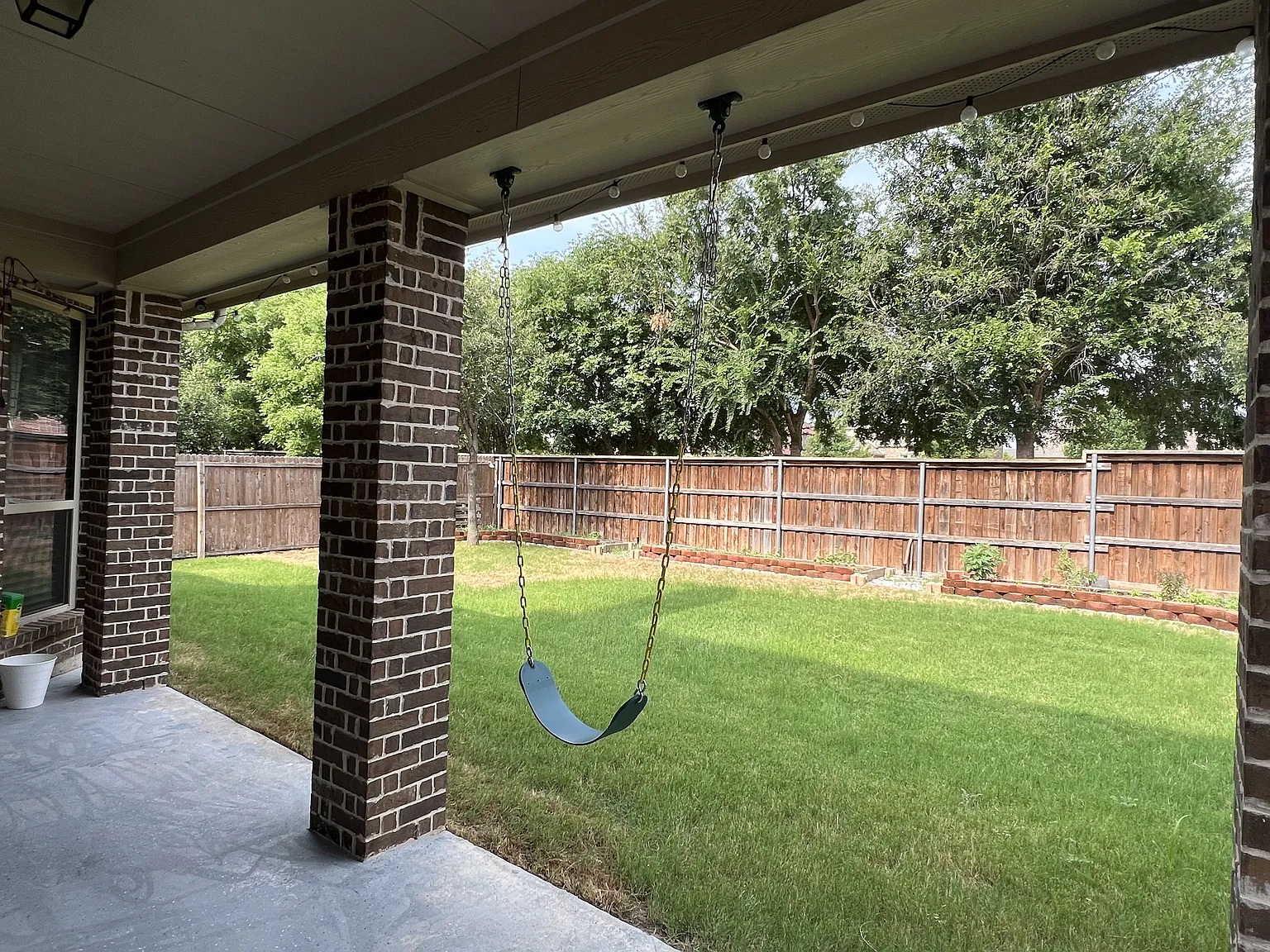 4 bed, 3.5 bath, 3458 sqft, $3,295 — Photo 4