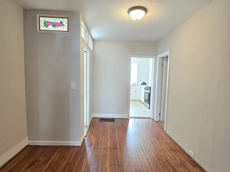 316 Woodbine Ave — Photo 11