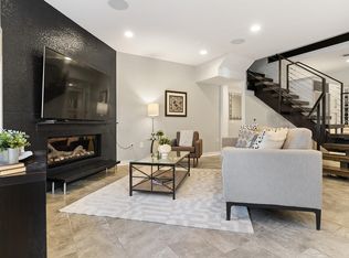 916 Latimer St, Philadelphia, PA