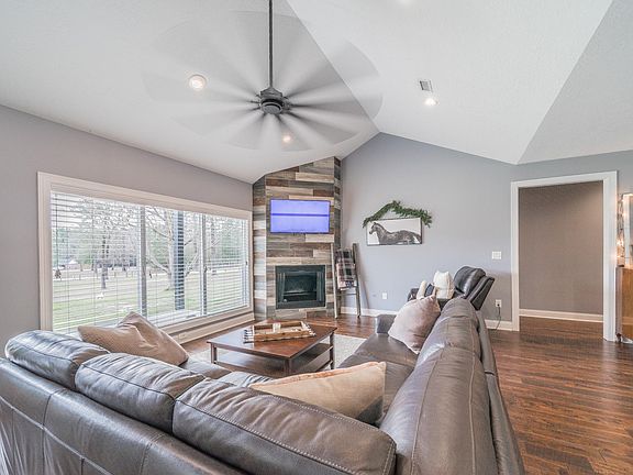 2nd image of 840 Horace Bonds Rd