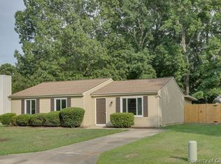 516 Ashwood Dr, Newport News, VA 23602