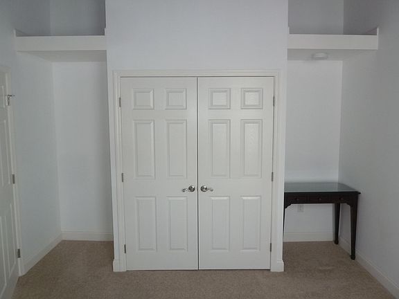 5th image of 202 E Broughton St Suite 201