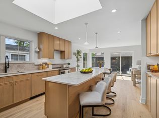 235 S Stanwood Rd, Columbus, OH 43209