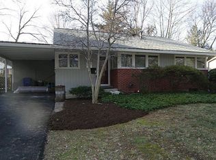 10115 Parkwood Ter, Bethesda, MD 20814