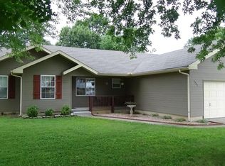 1325 N Gregg Rd, Nixa, MO 65714