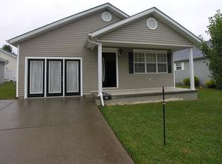 91 Palm Dr, Huntington, WV 25705