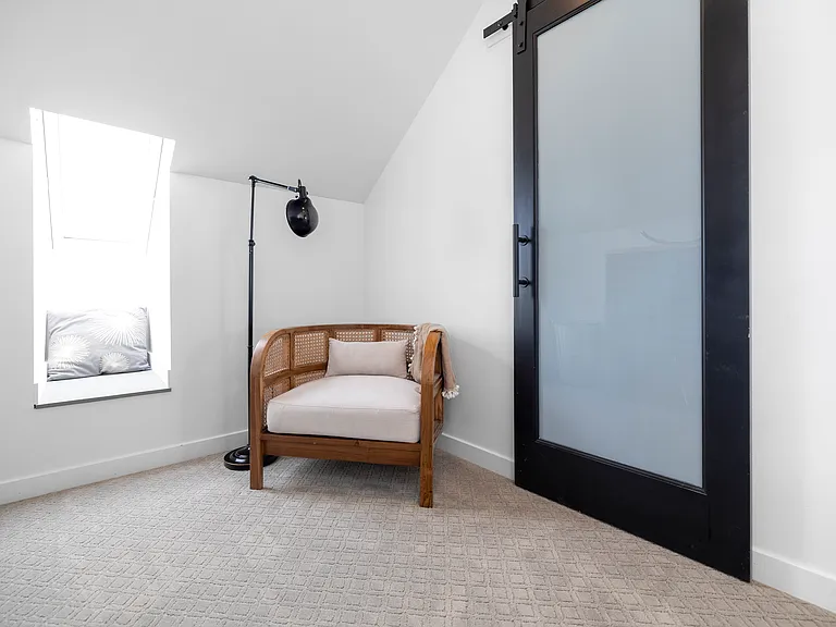 517 N 600 W — Photo 21