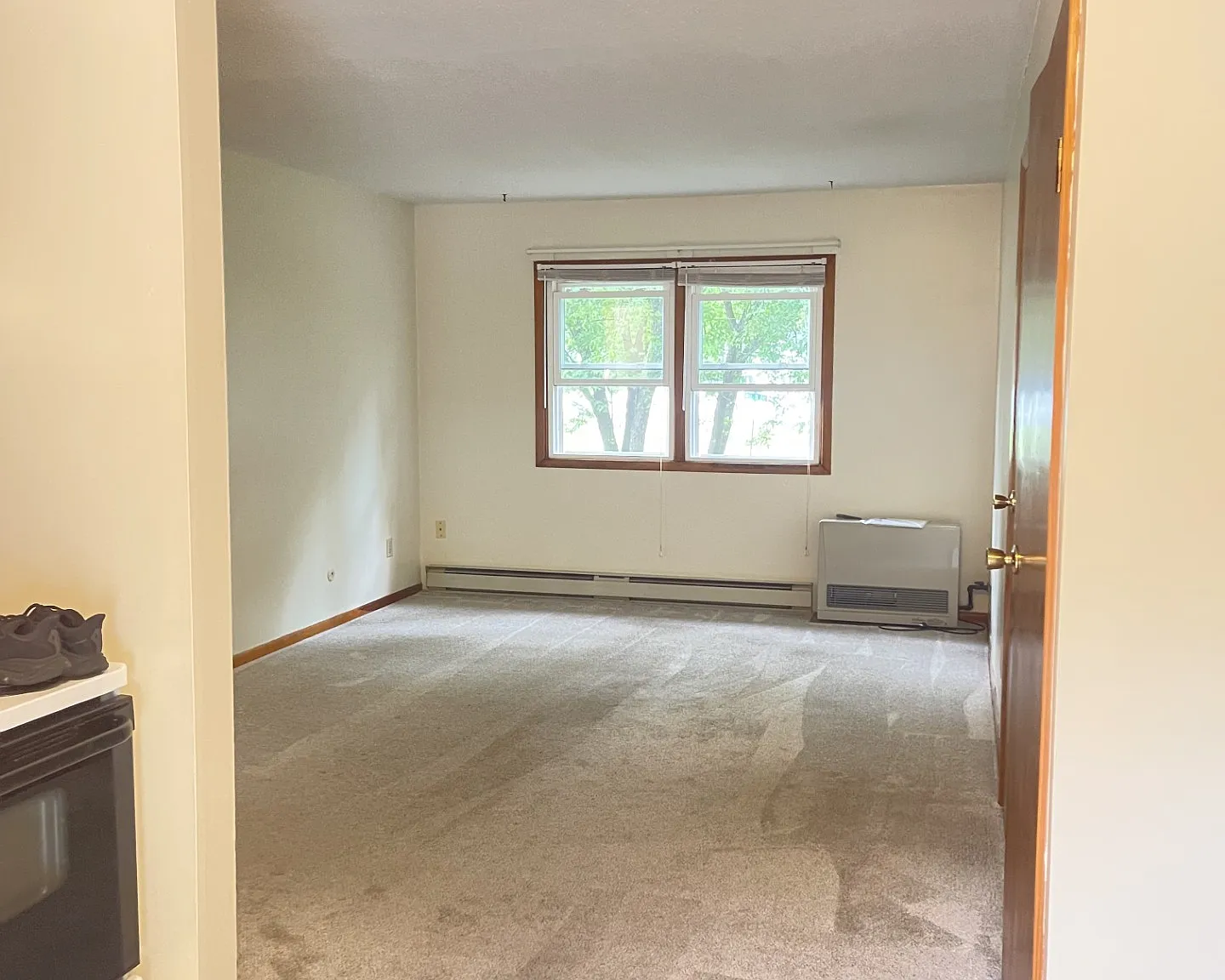 2 bed, 900 sqft, $1,500 — Photo 4
