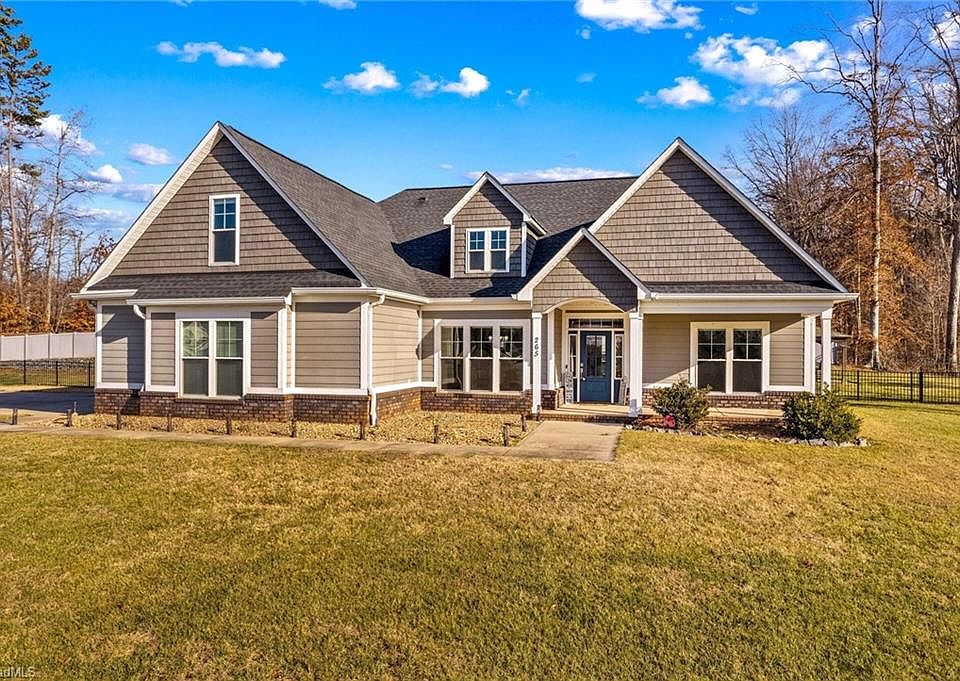 1st image of 265 Lakefront Dr