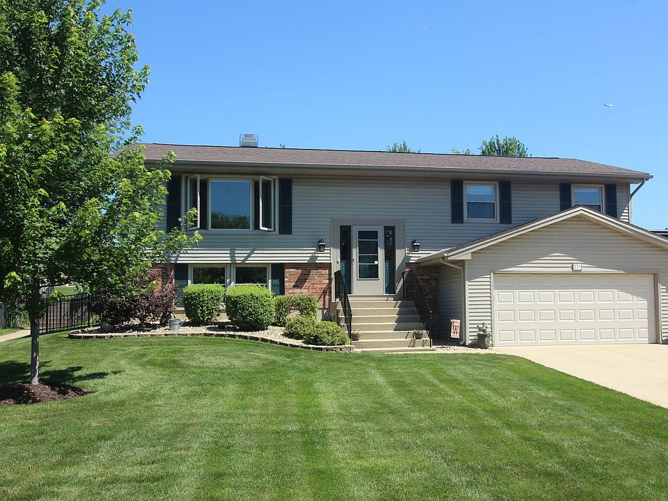 1st image of 233 Freeport Dr