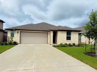 310 Fossil Dr, Kyle, TX 78640