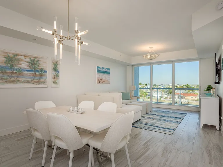 415 Island Way #402 — Photo 15