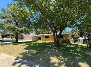 1705 Hendrix Dr, Irving, TX 75061