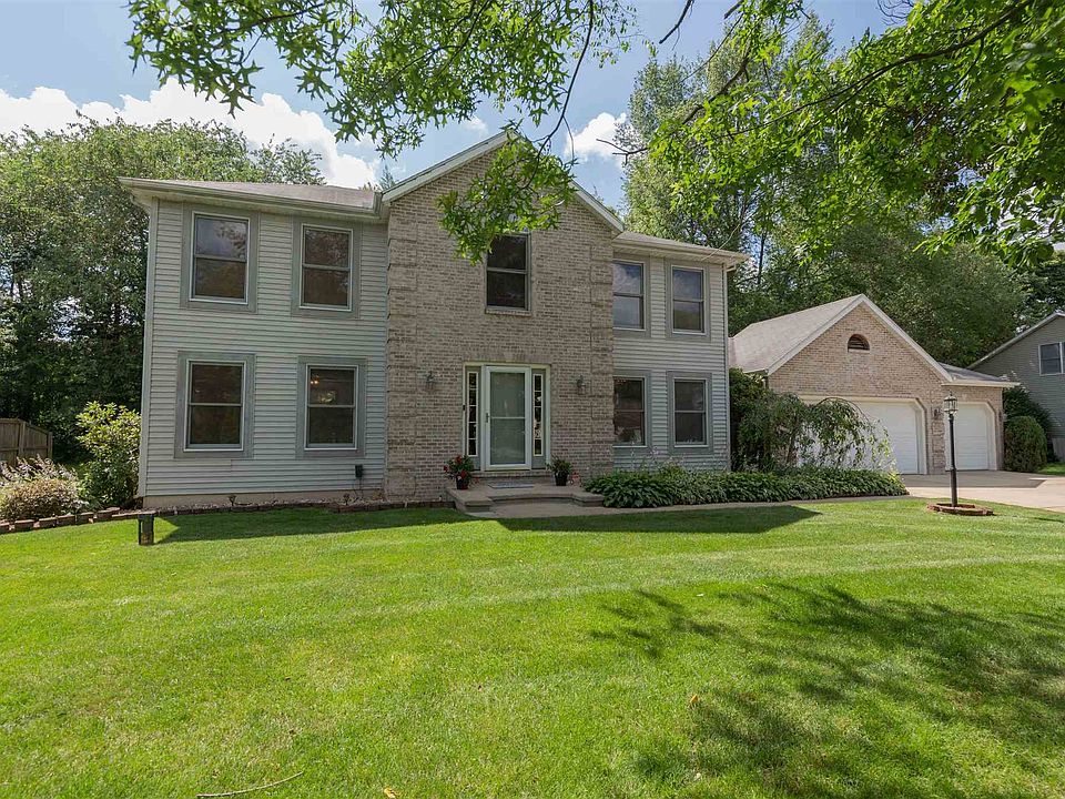 1st image of 55235 Birchwood Ct