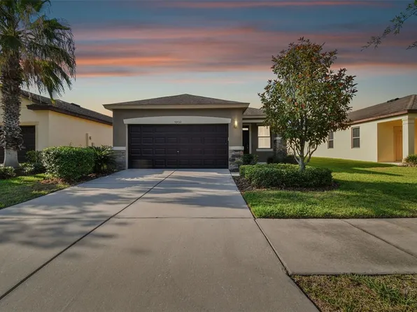 5933 Sweet Birch Dr, Riverview, FL 33578