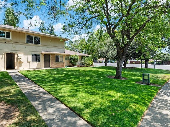 4th image of 1967 Southwood Drive #2