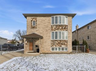 4311 N Grace St #2, Schiller Park, IL 60176