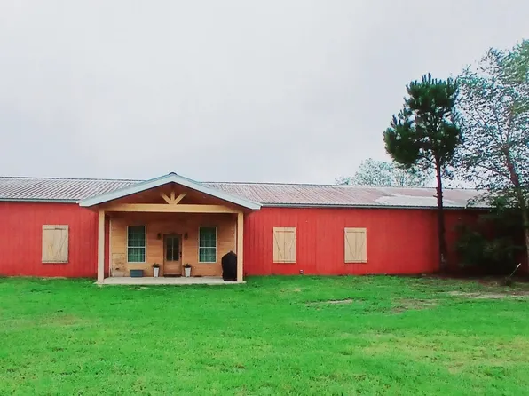 1260 Highway 35 S, Sandy Hook, MS 39478