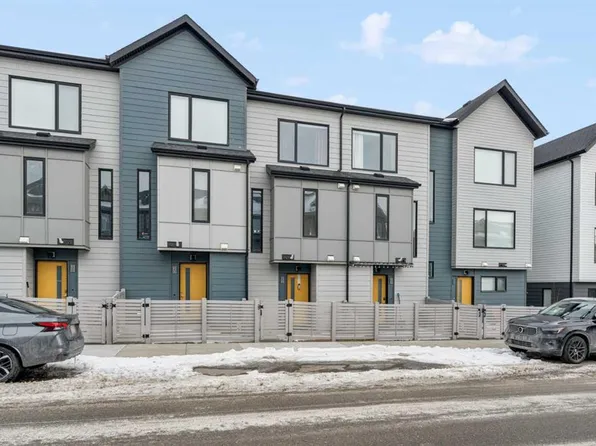 22 S Evanscrest Ct NW, Calgary, AB T3P 1S2