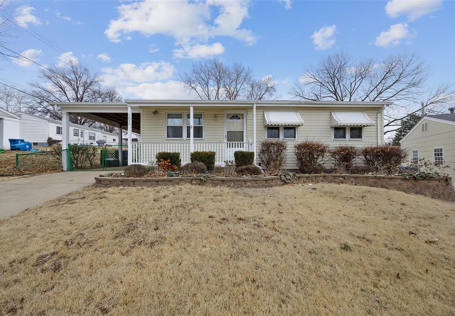 4850 Plum Tree Cir, Hazelwood, MO 63042 Zillow