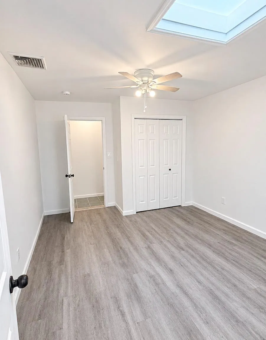 Pleasant Ave, Centereach — Photo 4
