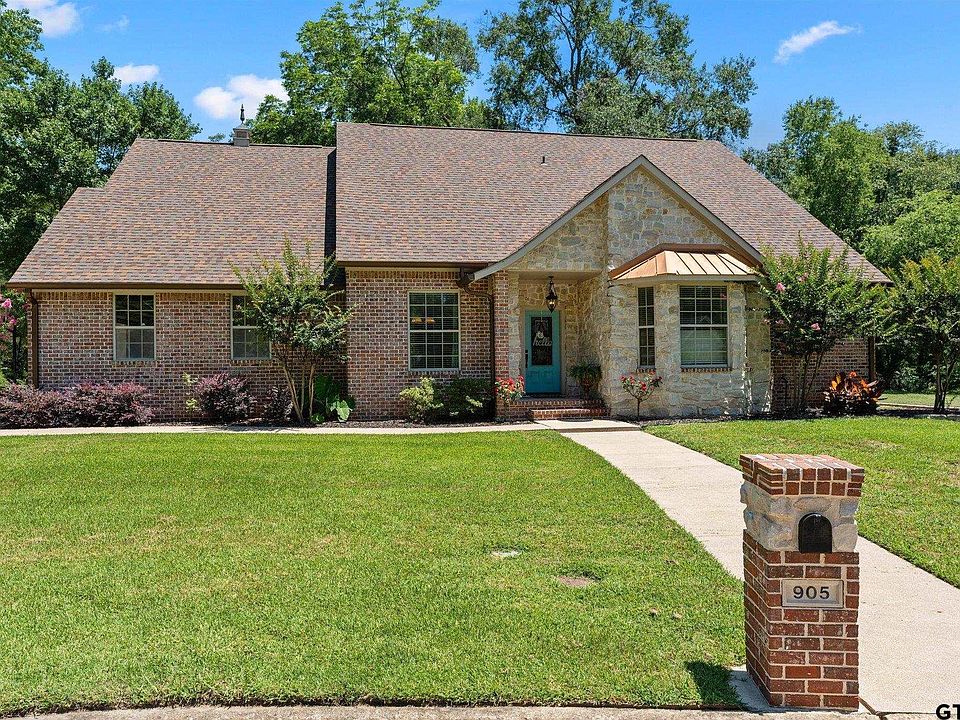 1st image of 905 Holly Hill Ln