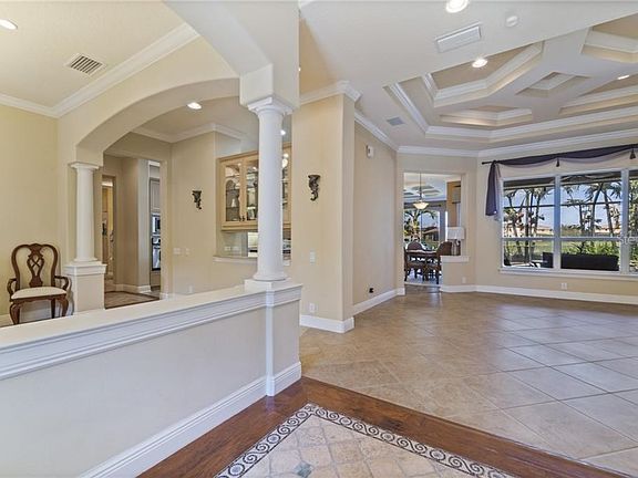 4th image of 10239 Hatton Cir
