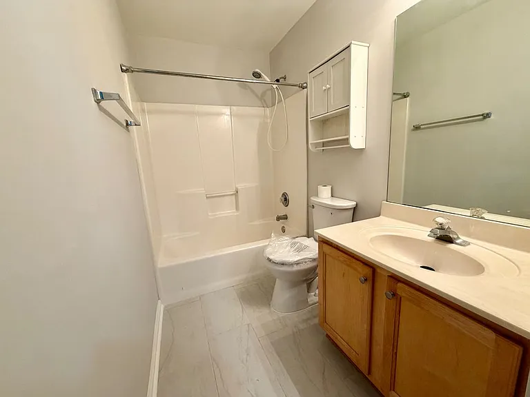 4216 Rogers Creek Ct — Photo 16