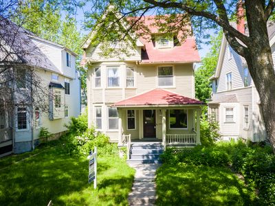 2957 N Prospect Ave, Milwaukee, WI, 53211