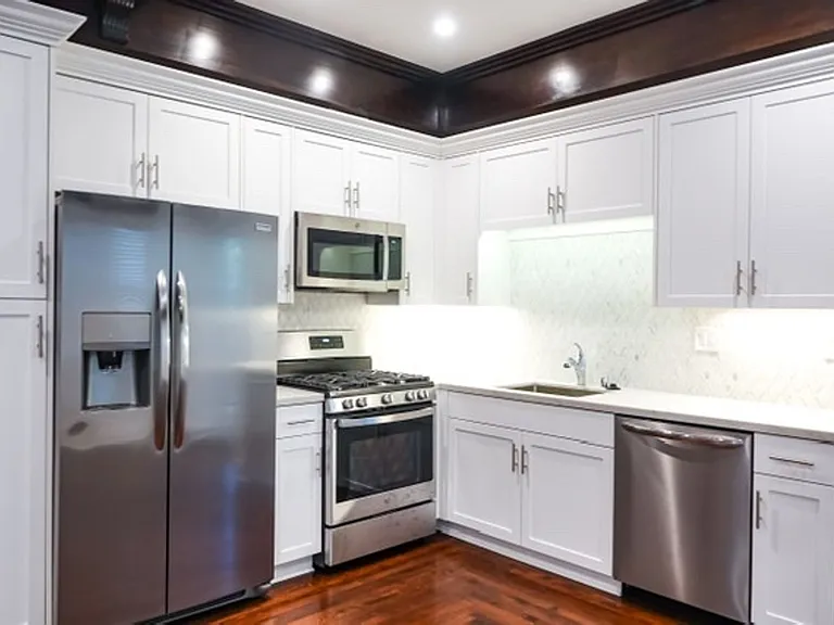 Gallery Apartments — Photo 15
