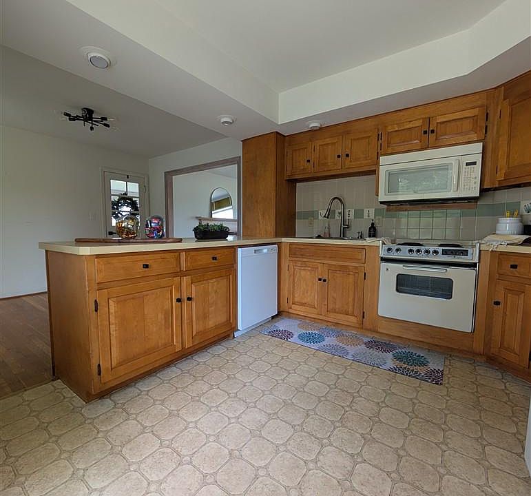 2nd image of 11504 Knolls Rd