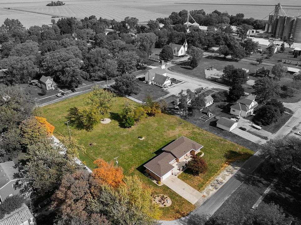 109 W 4th St, Long Point, IL 61333 Zillow