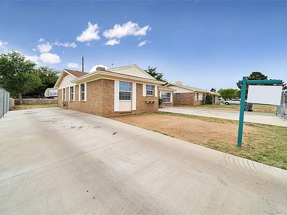 3rd image of 10121 Newcastle Dr