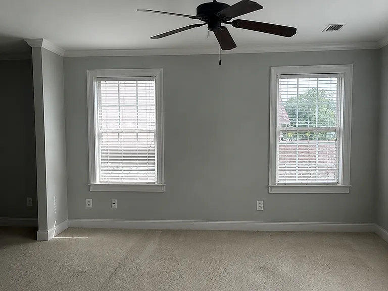 2698 Chamberlain Ct — Photo 20