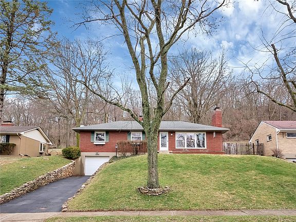 2nd image of 3596 Tait Rd