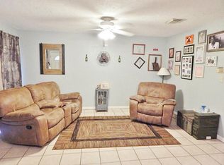 818 Terryhollow St, Channelview, TX 77530