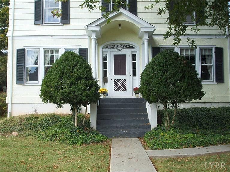 1st image of 1505 Somerset Dr
