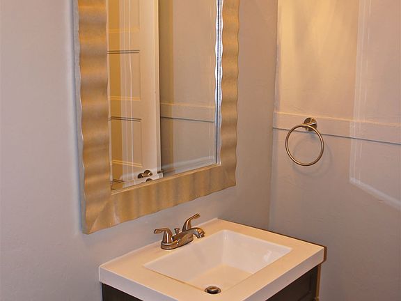 bathroom1
