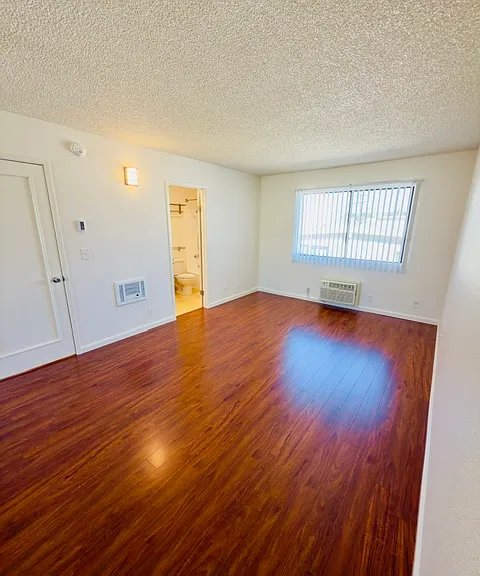 3669 Westwood — Photo 22