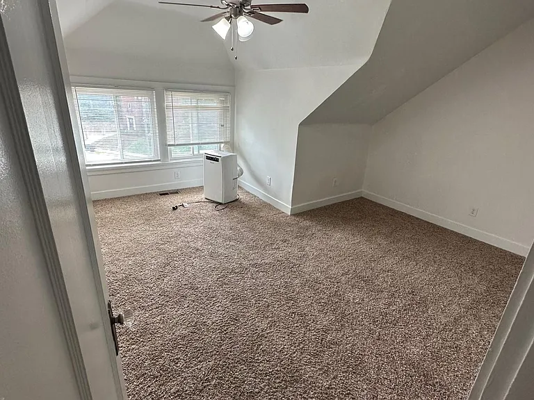 2606 Madison Rd #2 — Photo 19