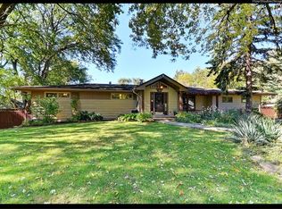 5744 Howard Ave, La Grange Highlands, IL