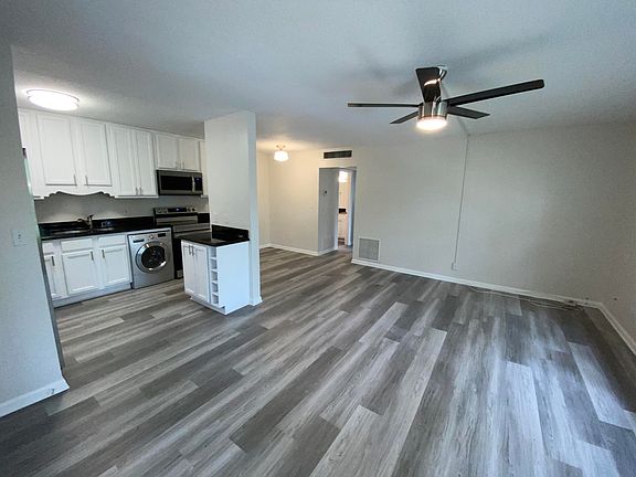 2nd image of 102 N Lakeside Dr APT 8