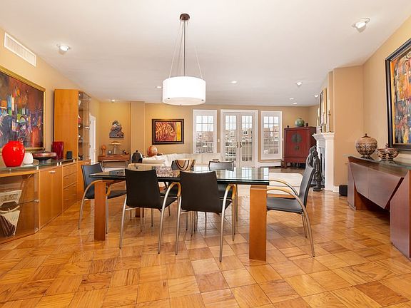 4th image of 110 Shearwater Ct E APT 12