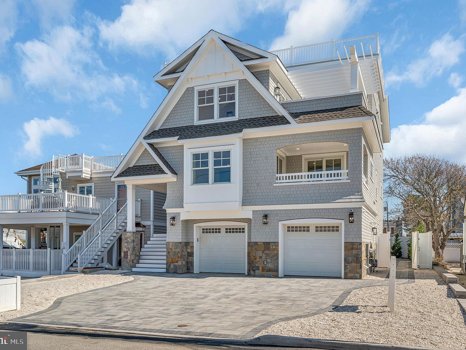 43 N 9th St, Surf City, NJ 08008 | Zillow